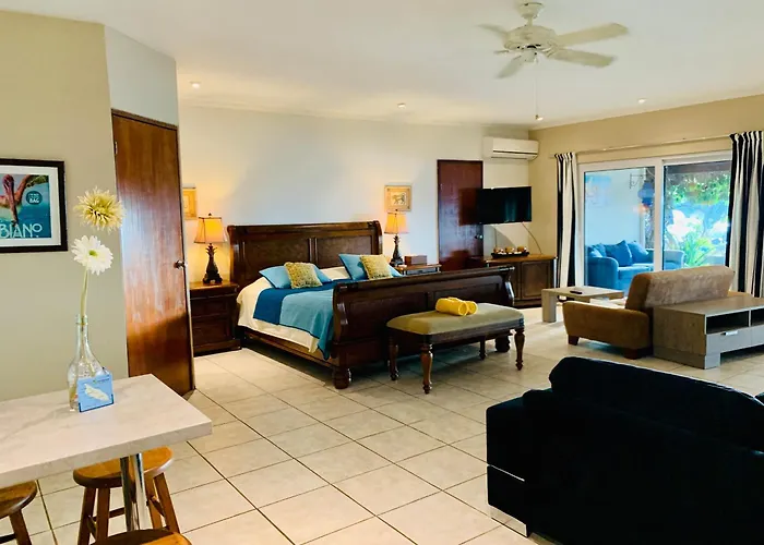 Aruba Sunset Beach Studios